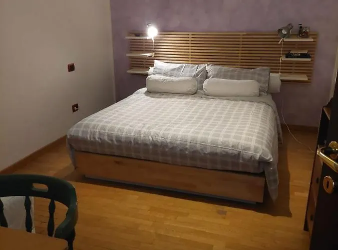 Room In A Quiet Part Of Bergamo